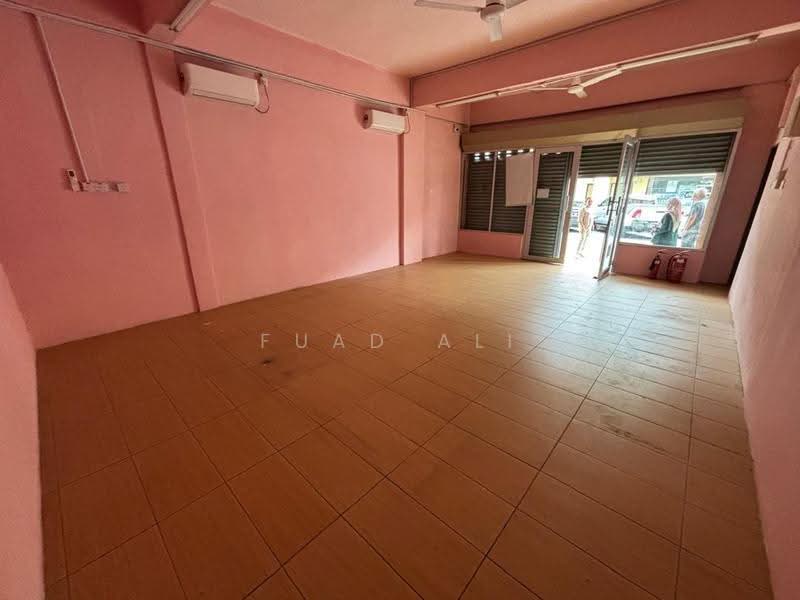 Shop / Office for Rent in Sepang (Selangor) - Fuad Ali - Interior - PropertyGuru.com.my