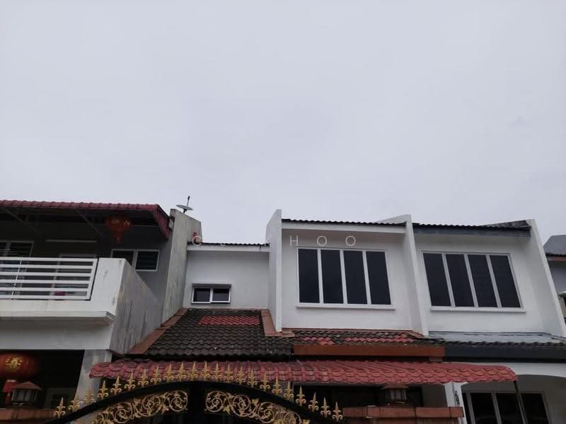 2-storey Terraced House for Sale in Seksyen 2, Taman Kinrara (Puchong) - Cl Khoo - Exterior - PropertyGuru.com.my