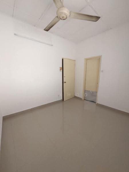 2-storey Terraced House for Sale in Seksyen 2, Taman Kinrara (Puchong) - Cl Khoo - Interior - PropertyGuru.com.my