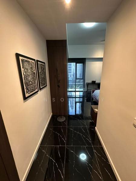 Kediaman Servis untuk Dijual di St Mary Residences - Winson Tay - Corridor - PropertyGuru.com.my