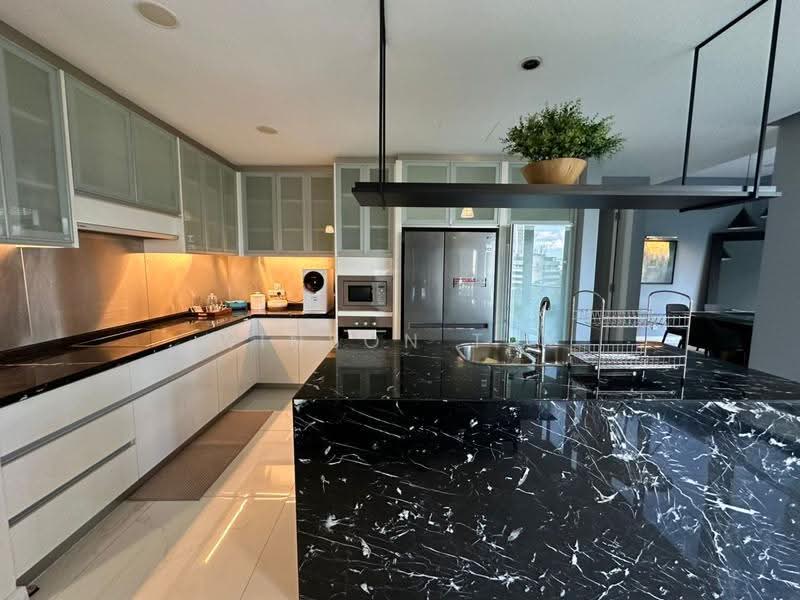 Kediaman Servis untuk Dijual di St Mary Residences - Winson Tay - Kitchen - PropertyGuru.com.my