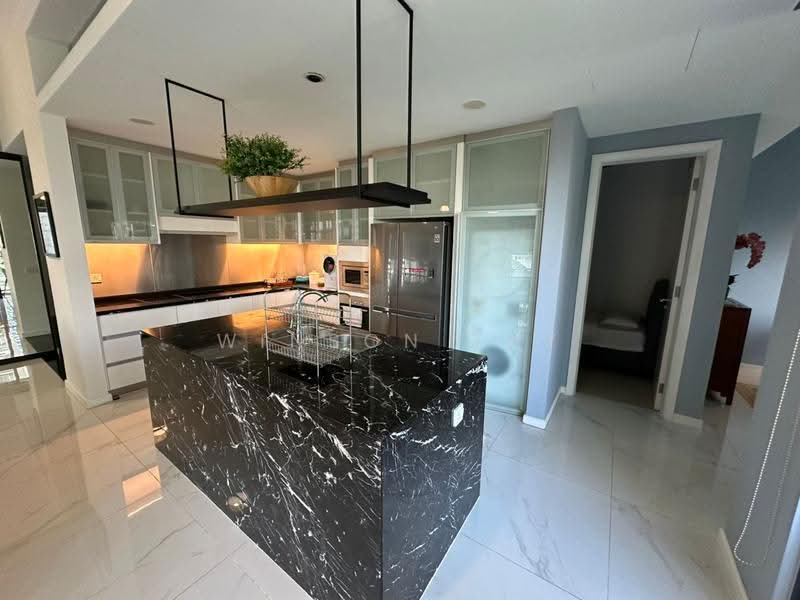 Kediaman Servis untuk Dijual di St Mary Residences - Winson Tay - Kitchen - PropertyGuru.com.my