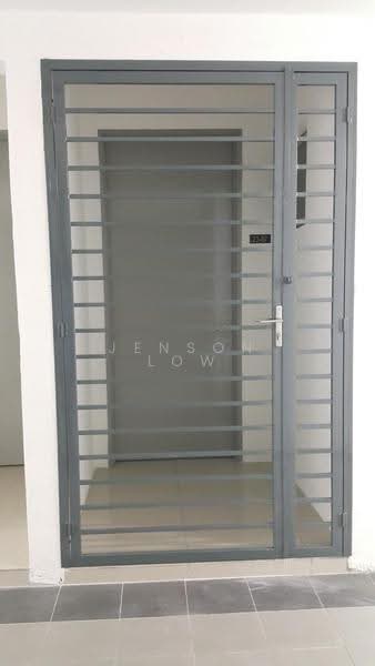 Kediaman Servis untuk Dijual di Silk Residence - Jenson Low - Entrance - PropertyGuru.com.my