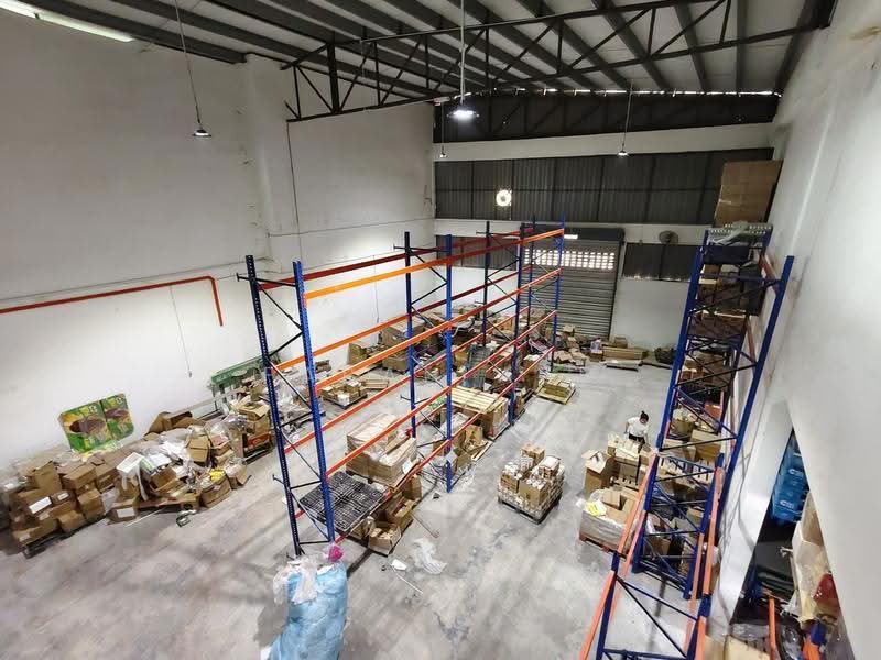 Warehouse for Rent in Taman Perindustrian Tasik Perdana (Puchong) - Farah Aze - Interior - PropertyGuru.com.my