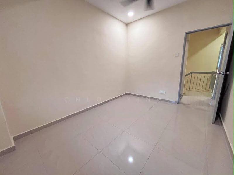 Rumah Teres 2-Tingkat untuk Dijual di Taman Anggerik (Tampoi) - Chloe Ying - Interior - PropertyGuru.com.my