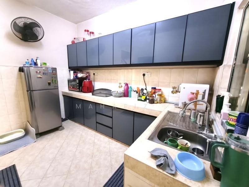 2-storey Terraced House for Sale in Seksyen 25 (Shah Alam) - Mahafiz . - PropertyGuru.com.my