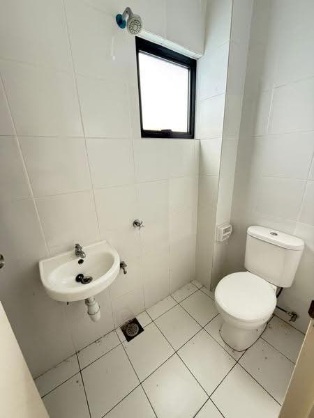 Semi-Detached House for Sale in Kuala Selangor (Selangor) - Ka Ee - Bathroom - PropertyGuru.com.my