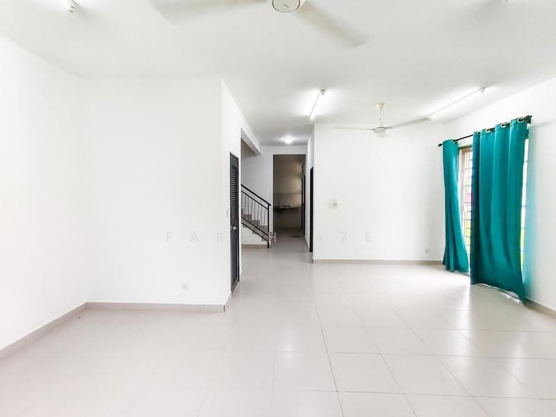 Rumah Kluster untuk Dijual di Shah Alam (Selangor) - Farah Aze - Living Room - PropertyGuru.com.my