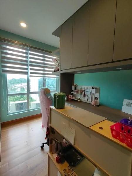 Kediaman Servis untuk Dijual di D'Tasek Residences (Tasek Impian) - Jas Tay - Study - PropertyGuru.com.my
