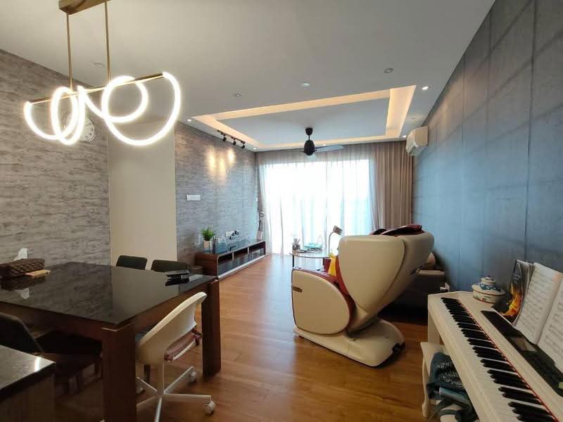 Kediaman Servis untuk Dijual di D'Tasek Residences (Tasek Impian) - Jas Tay - Living Room - PropertyGuru.com.my