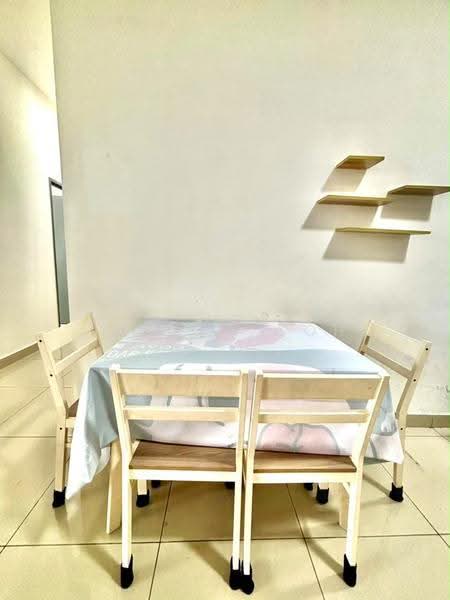 Condominium for Rent at The Caspian @ Meridin Bayvue - Joseph Goh - Dining Room - PropertyGuru.com.my