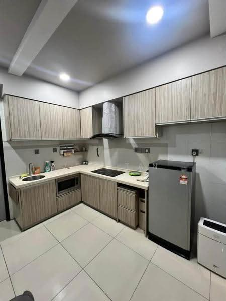 Kondominium untuk Disewa di D'Festivo Residences - Jeff Tan - Kitchen - PropertyGuru.com.my