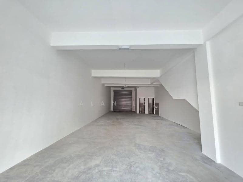 Shop for Rent in Bandar Gamuda Gardens (Rawang) - Alan Lai - Interior - PropertyGuru.com.my