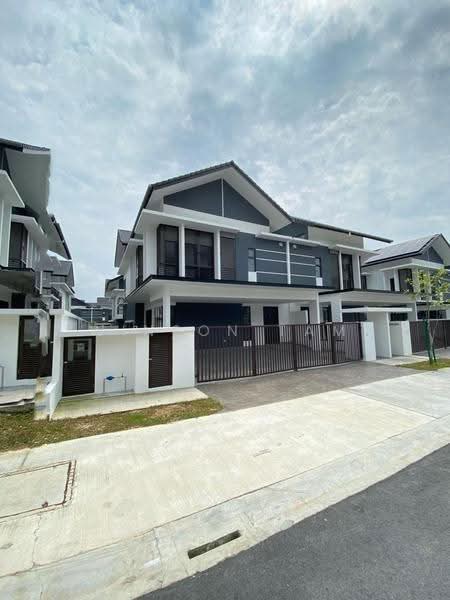 Semi-Detached House for Sale in Denai Alam (Shah Alam) - Winson Tam - Exterior - PropertyGuru.com.my