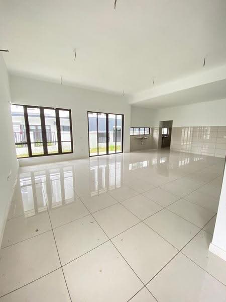 Semi-Detached House for Sale in Denai Alam (Shah Alam) - Winson Tam - Living Room - PropertyGuru.com.my