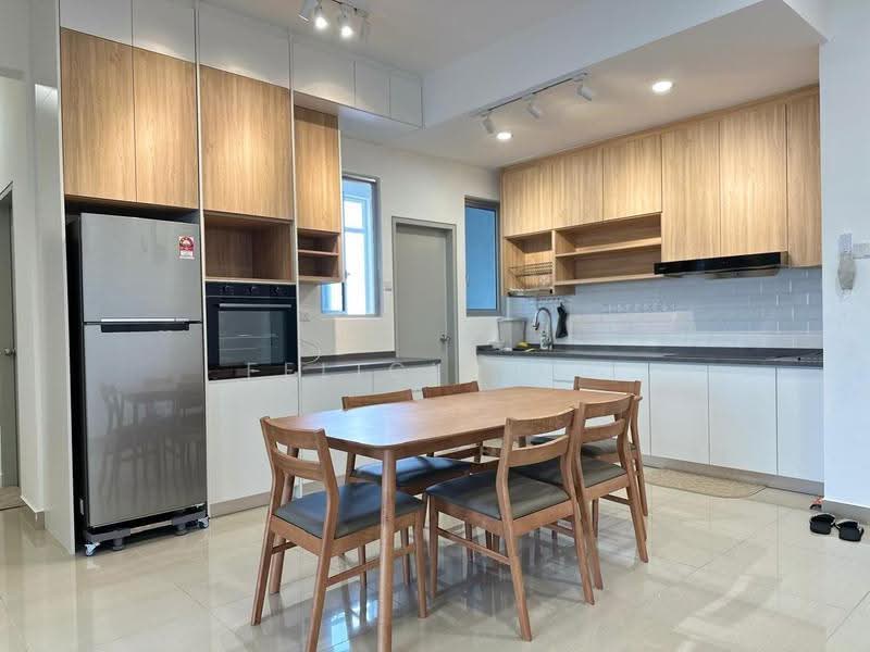 Service Residence for Rent at SkyLake Residence - Felicia Ng - Kitchen - PropertyGuru.com.my