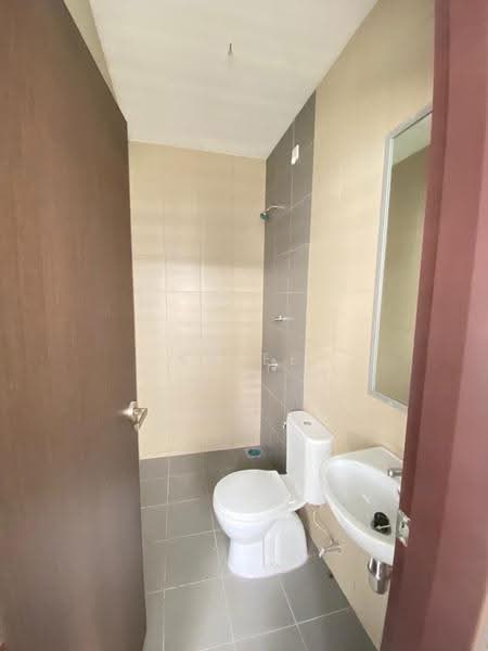 Semi-Detached House for Sale in Denai Alam (Shah Alam) - Ka Ee - Bathroom - PropertyGuru.com.my