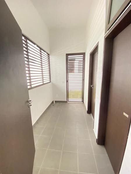 Semi-Detached House for Sale in Denai Alam (Shah Alam) - Ka Ee - Corridor - PropertyGuru.com.my