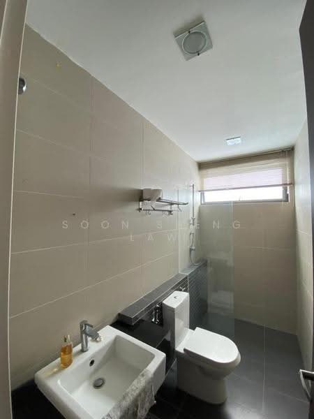 Semi-Detached House for Sale in Bandar Sungai Long (Selangor) - Soon Sheng Law - Bathroom - PropertyGuru.com.my