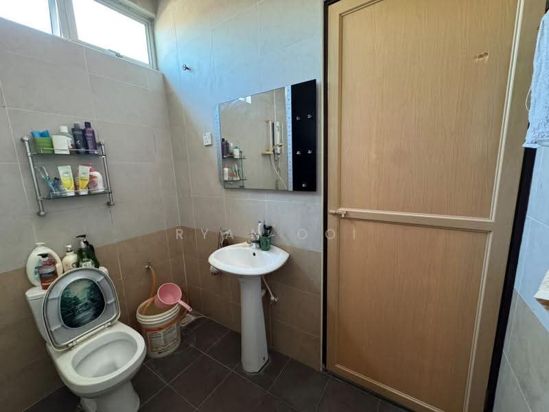 2-storey Terraced House for Sale in Taman Lumba Kuda (Alor Setar) - Ryan Ooi - Bathroom - PropertyGuru.com.my