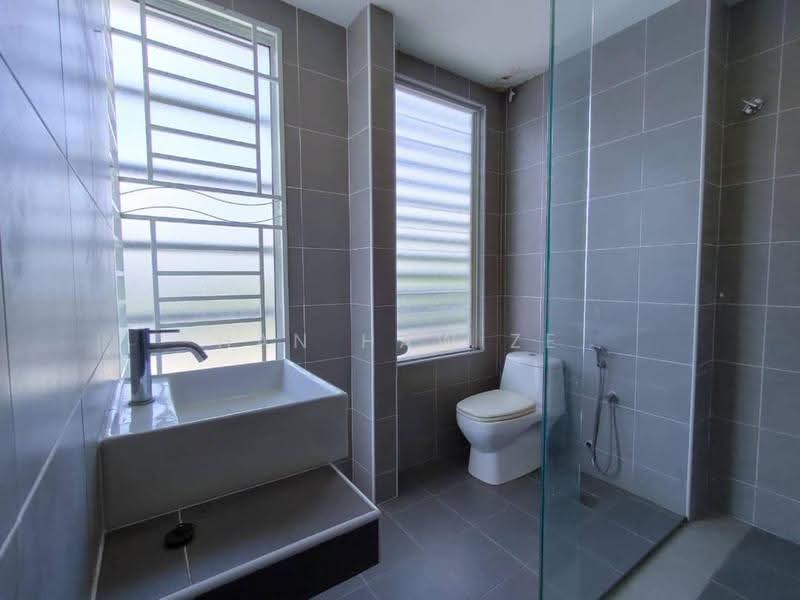 2-storey Terraced House for Sale in Kajang (Selangor) - Han Haw Ze - Bathroom - PropertyGuru.com.my