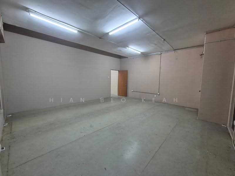 Shop / Office for Rent in Subang Jaya (Selangor) - Hian Beo Keah - Interior - PropertyGuru.com.my