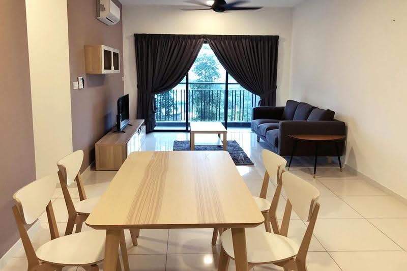 Kediaman Servis untuk Disewa di Radia Residences - SAM KIAT - Living Room - PropertyGuru.com.my