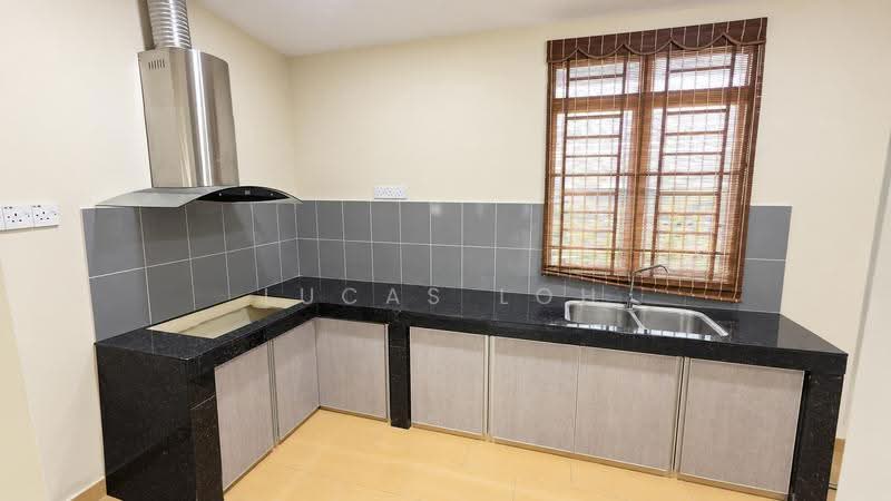 2-storey Terraced House for Sale in M Residence (Rawang) - Lucas Loh - Kitchen - PropertyGuru.com.my