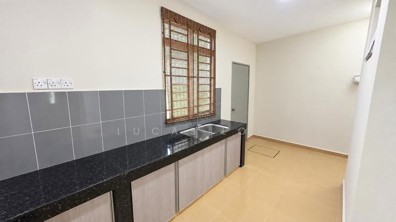 2-storey Terraced House for Sale in M Residence (Rawang) - Lucas Loh - Kitchen - PropertyGuru.com.my