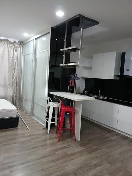 Kediaman Servis untuk Dijual di Service Residence @ Landmark Residence 1 - Lincoln Tan - Kitchen - PropertyGuru.com.my