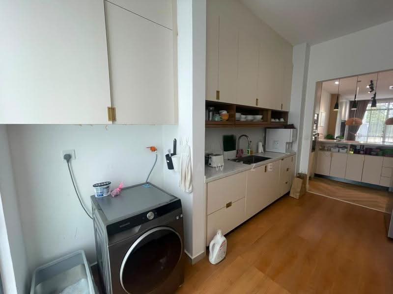 Rumah Teres 2-Tingkat untuk Dijual di Semenyih (Selangor) - Han Haw Ze - Kitchen - PropertyGuru.com.my
