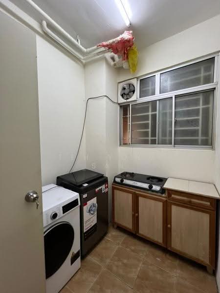 Service Residence for Rent at Emerald 9 - Teh Yong San - Kitchen - PropertyGuru.com.my
