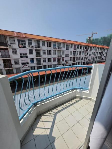 Apartment for Rent at Melinsung Summer Bay Resort - Vui Onn Liaw - Balcony - PropertyGuru.com.my