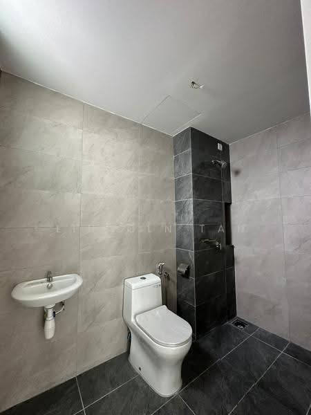 Condominium for Sale at Residensi Bintang - Lincoln Tan - Bathroom - PropertyGuru.com.my