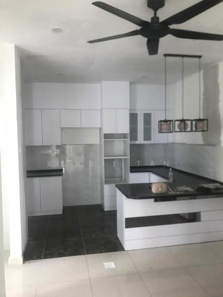 Rumah Kluster untuk Dijual di Taman Scientex Kulai (Sedenak) - Robbie Tan - Kitchen - PropertyGuru.com.my