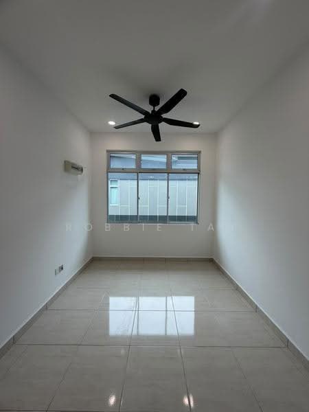 Rumah Kluster untuk Dijual di Taman Scientex Kulai (Sedenak) - Robbie Tan - Interior - PropertyGuru.com.my