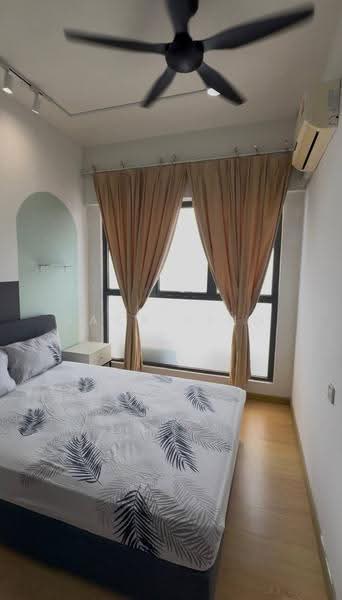 Kondominium untuk Disewa di Bay Laurel @ Country Garden Danga Bay - Jack Ting - Bedroom - PropertyGuru.com.my