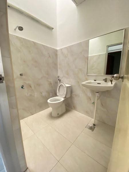 Rumah Teres 1-Tingkat untuk Disewa di Taman Kempas (Tampoi) - Merry Chua - PropertyGuru.com.my