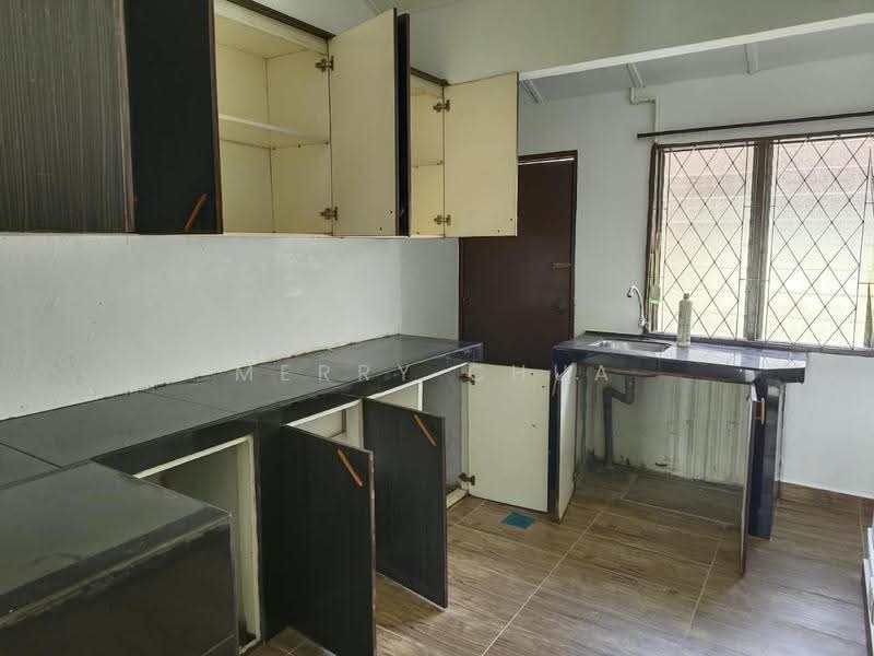 Rumah Teres 1-Tingkat untuk Disewa di Taman Kempas (Tampoi) - Merry Chua - PropertyGuru.com.my