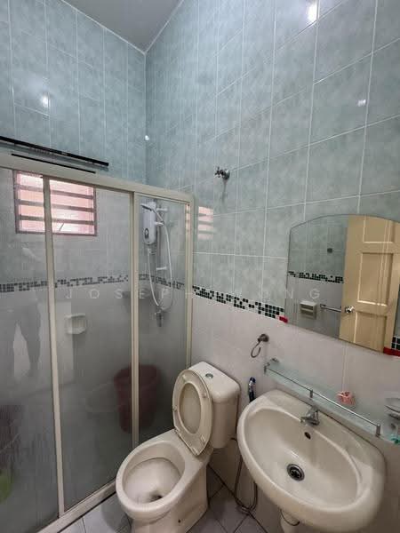 Rumah Berkembar untuk Disewa di Sunway City Ipoh (Ulu Kinta) - Joseph Wong - Bathroom - PropertyGuru.com.my