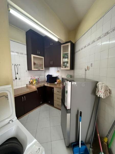 Condominium for Rent at University Heights - Kaze Kang - Kitchen - PropertyGuru.com.my