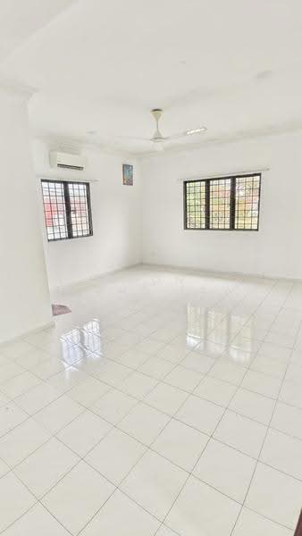 2-storey Terraced House for Sale in Bandar Sungai Long (Selangor) - Soon Sheng Law - Living Room - PropertyGuru.com.my