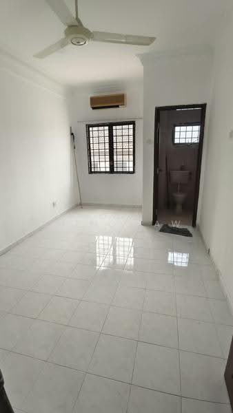 2-storey Terraced House for Sale in Bandar Sungai Long (Selangor) - Soon Sheng Law - Bathroom - PropertyGuru.com.my