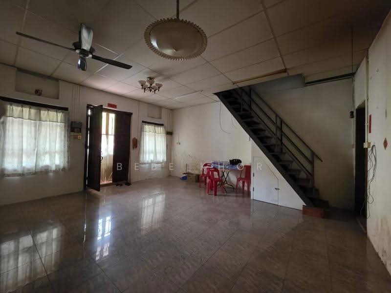 Kedai untuk Dijual di George Town (Penang) - Bebe Khor - Living Room - PropertyGuru.com.my