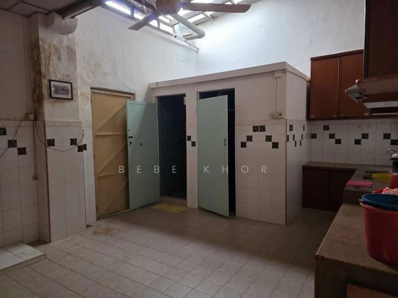 Kedai untuk Dijual di George Town (Penang) - Bebe Khor - Kitchen - PropertyGuru.com.my