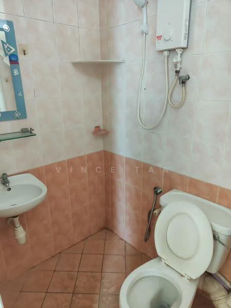 Apartment for Rent at Medan Hikmat - Vince Tan - Bathroom - PropertyGuru.com.my