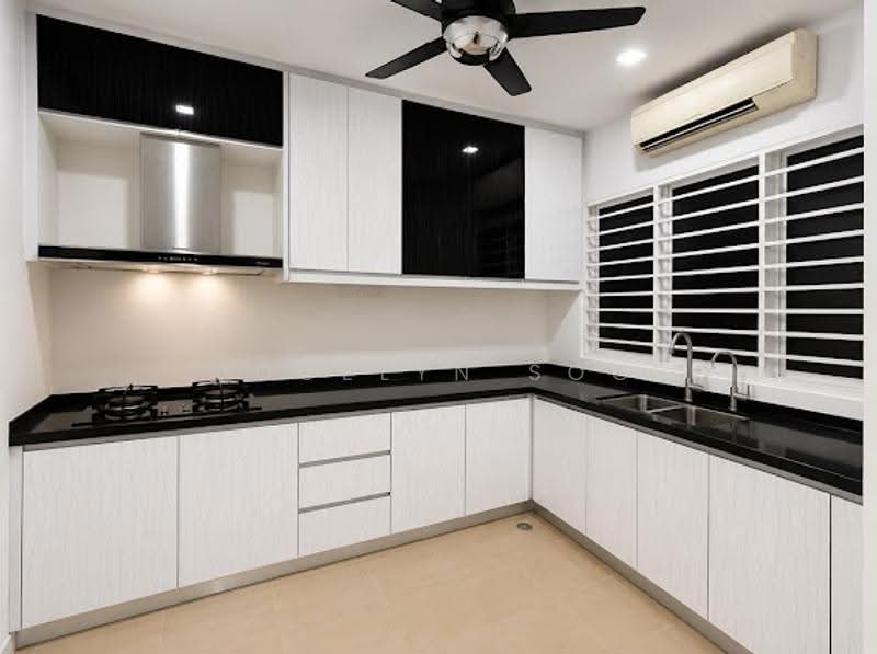 Rumah Teres 3-Tingkat untuk Dijual di Seri Kembangan (Selangor) - Jocelyn Soo - Kitchen - PropertyGuru.com.my