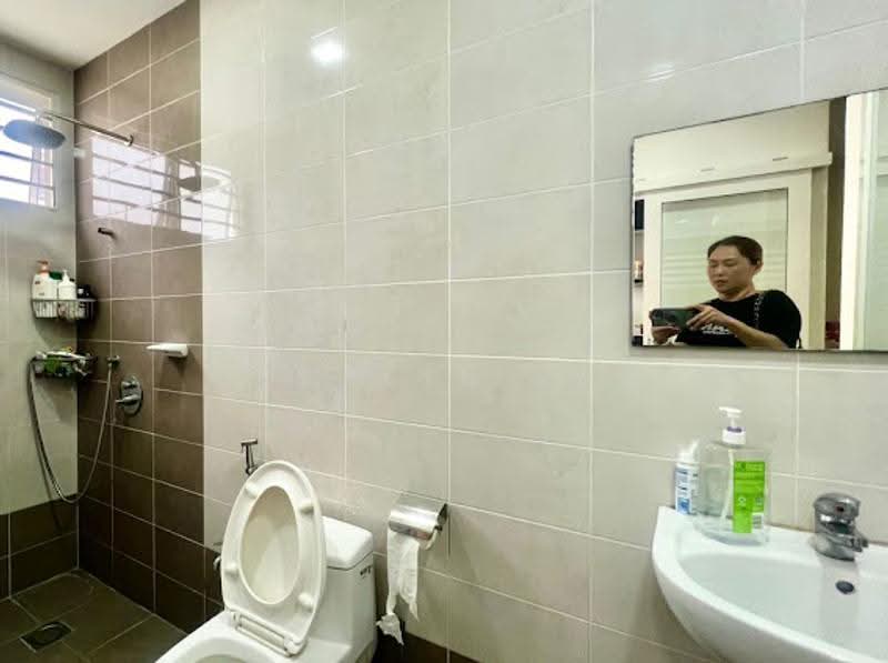 Rumah Teres 3-Tingkat untuk Dijual di Seri Kembangan (Selangor) - Jocelyn Soo - Bathroom - PropertyGuru.com.my