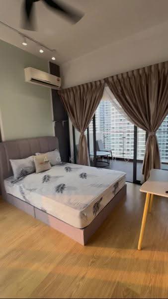 Condominium for Rent at Royal Strand @ Country Garden Danga Bay - Jack Ting - Bedroom - PropertyGuru.com.my