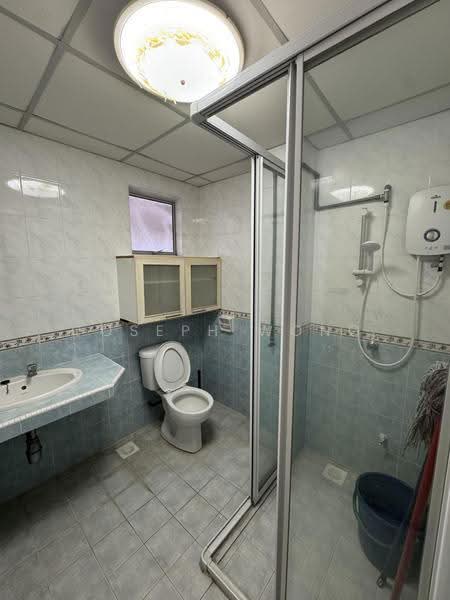 Condominium for Rent at Damaipuri - Joseph Wong - Bathroom - PropertyGuru.com.my